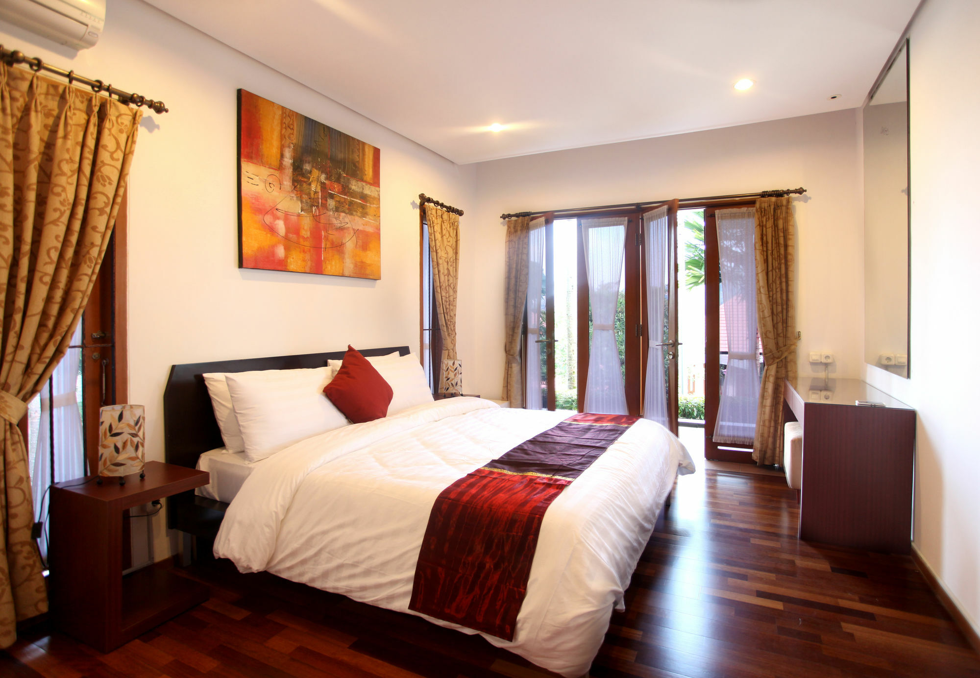 Kencana Villa Dago Bandung Exterior photo